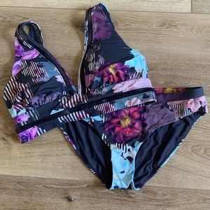 Calia by Carrie Underwood Bikini